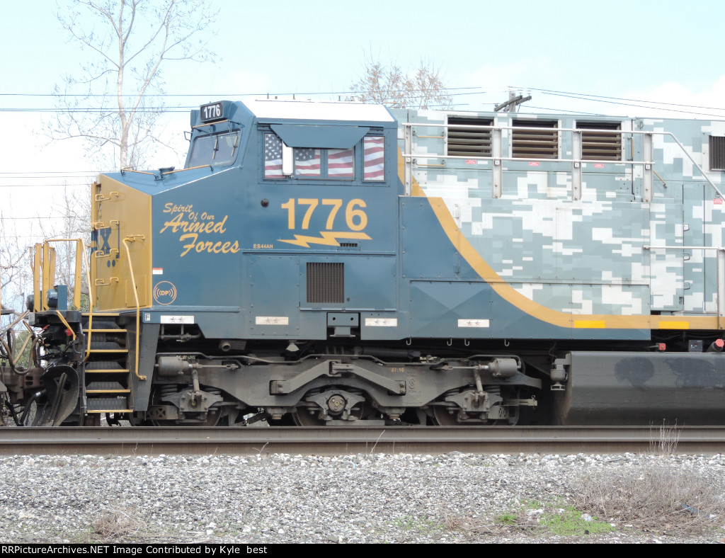 CSX 1776 cab 